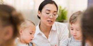 Pomoc nauczyciela w przedszkolu