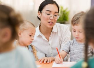 Pomoc nauczyciela w przedszkolu