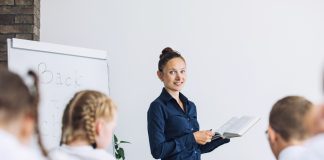 Edukacja wczesnoszkolna do pracy w szkole