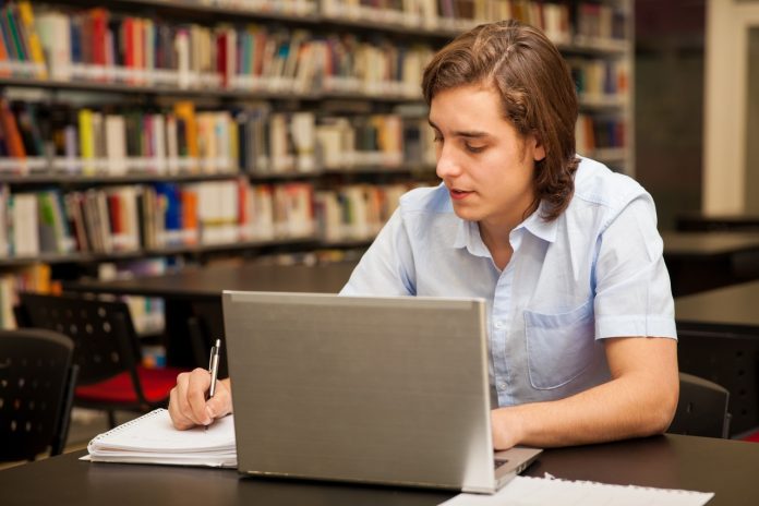Studia podyplomowe edukacja i rehabilitacja osób z niepełnosprawnością słuchową (Surdopedagogika)