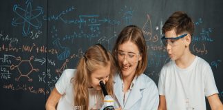 Studia podyplomowe nauczanie chemii i przyrody w szkołach podstawowych i ponadpodstawowych Studia podyplomowe nauczanie chemii i przyrody w szkołach podstawowych i ponadpodstawowych