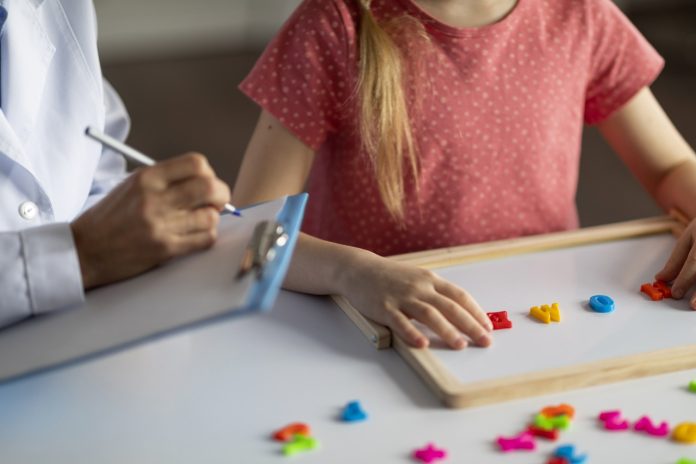 Zintegrowana edukacja wczesnoszkolna i wychowanie przedszkolne z oligofrenopedagogiką