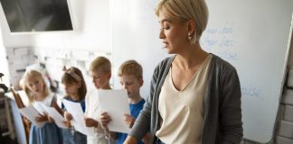 Studia podyplomowe Logorytmika w pracy pedagogicznej Studia podyplomowe Logorytmika w pracy pedagogicznej