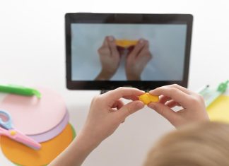 Edukacja Montessori w przedszkolu i szkole online